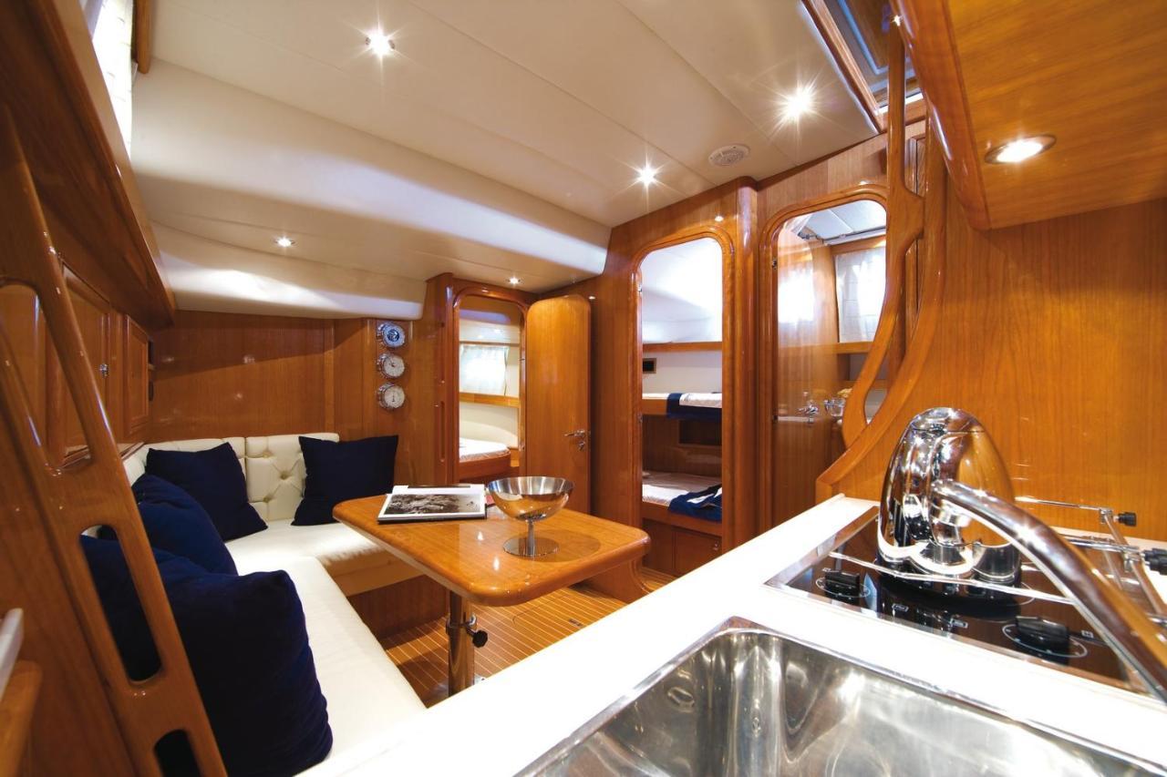 Night On Board Hotel La Maddalena  Luaran gambar